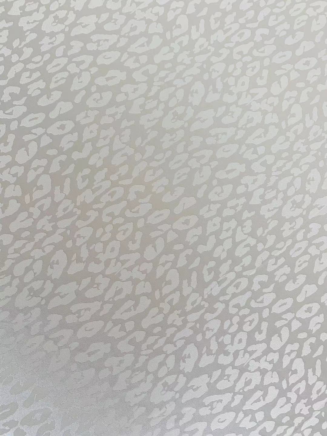 Craft Leopard White Slik Jacquard Cloth Fabric For Handmade Handicraft Goods