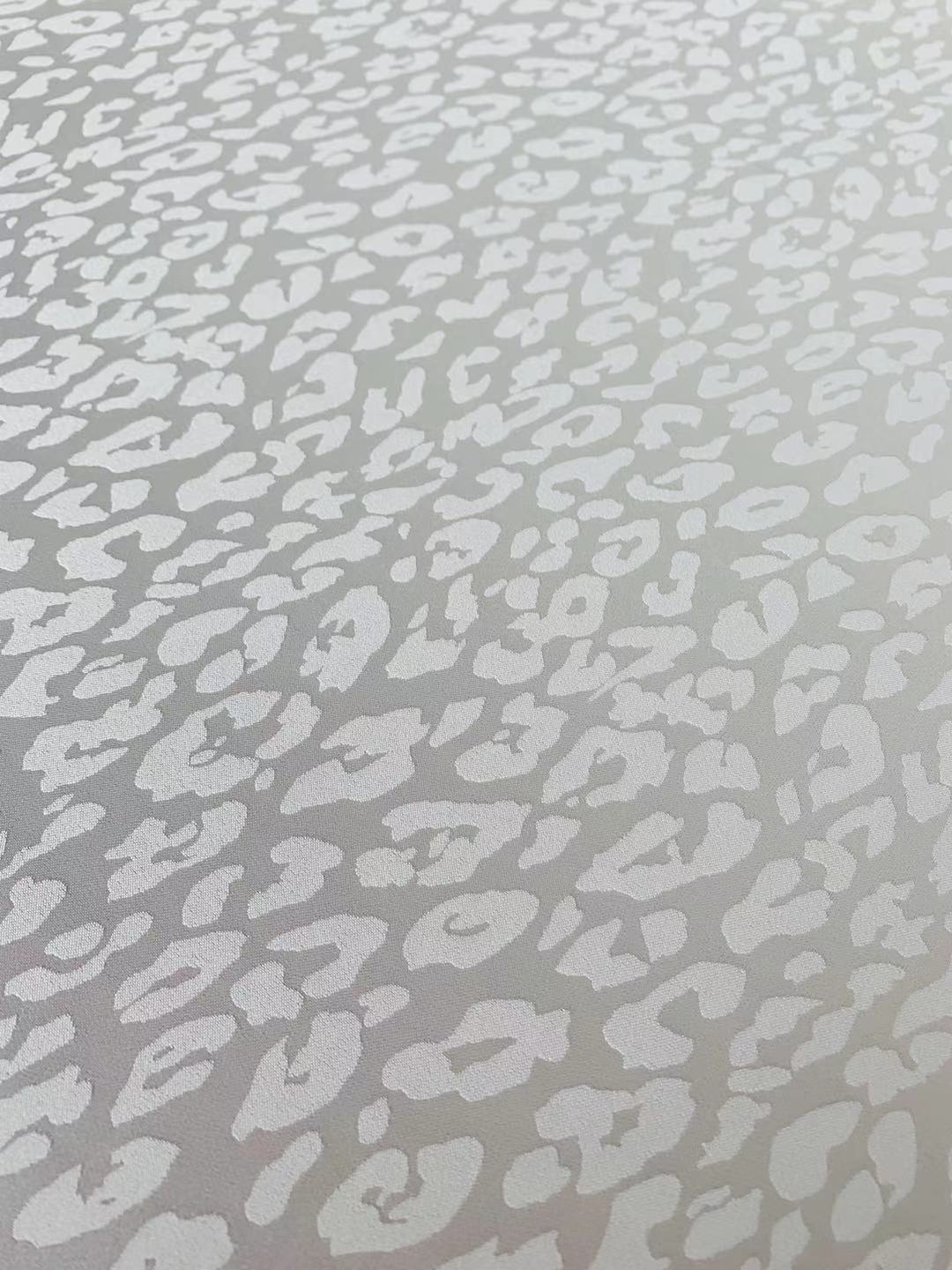 Craft Leopard White Slik Jacquard Cloth Fabric For Handmade Handicraft Goods