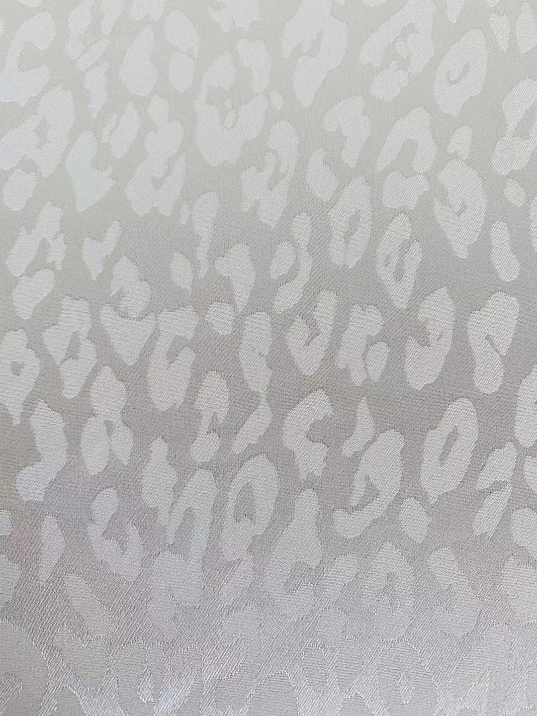 Craft Leopard White Slik Jacquard Cloth Fabric For Handmade Handicraft Goods