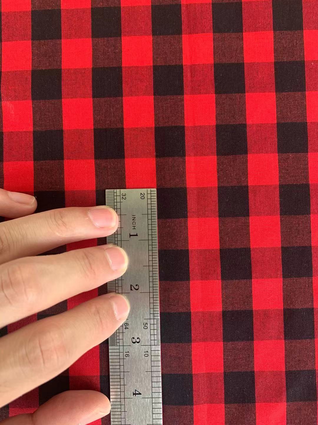 Fashion 100% cotton Plaid Design Fabric For Customized Goods By Yards(red)