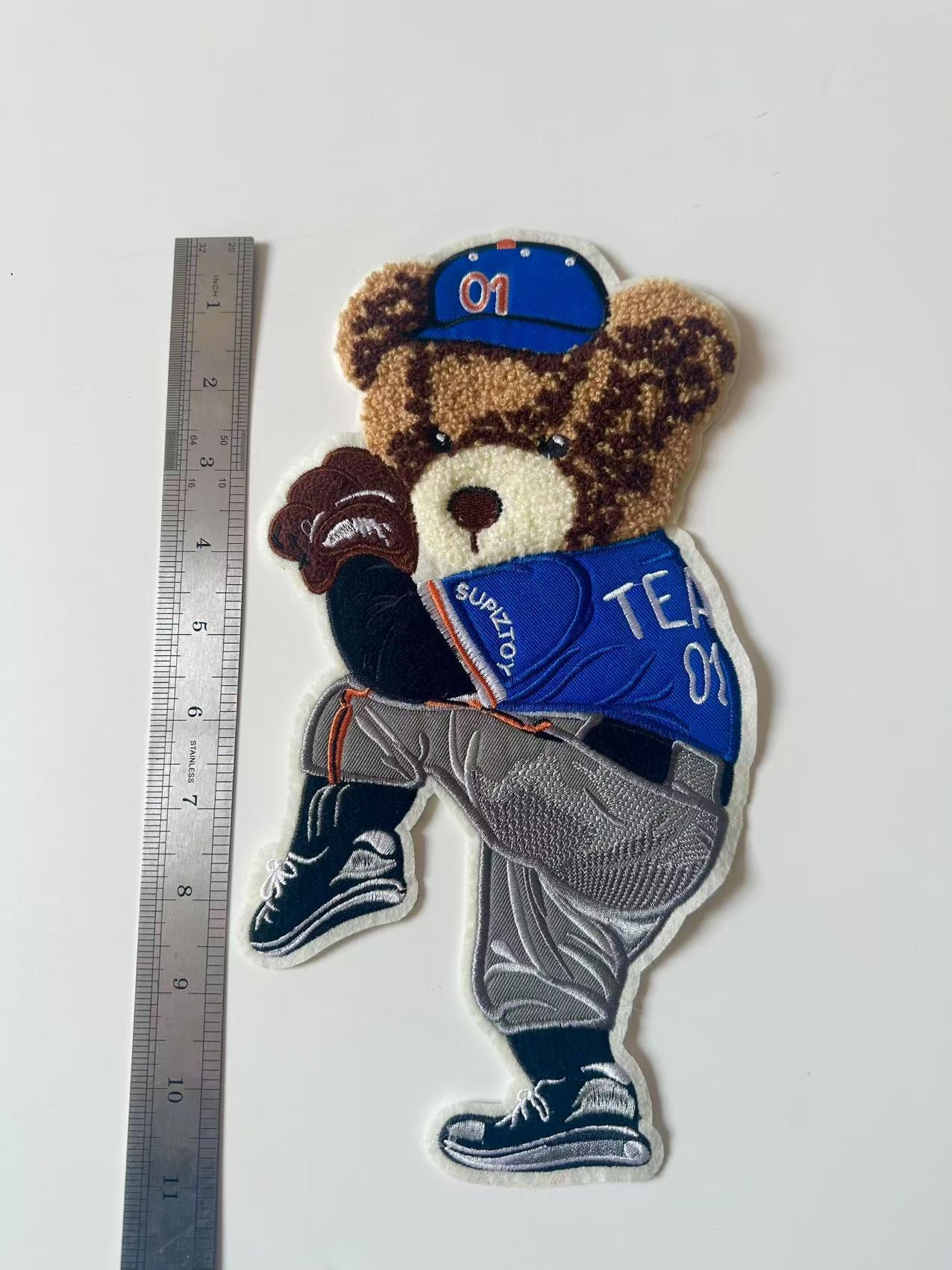 Craft Bear Baseball Player 6"x11 "Embroidery Jacquard Label For Handmade Handicraft Goods