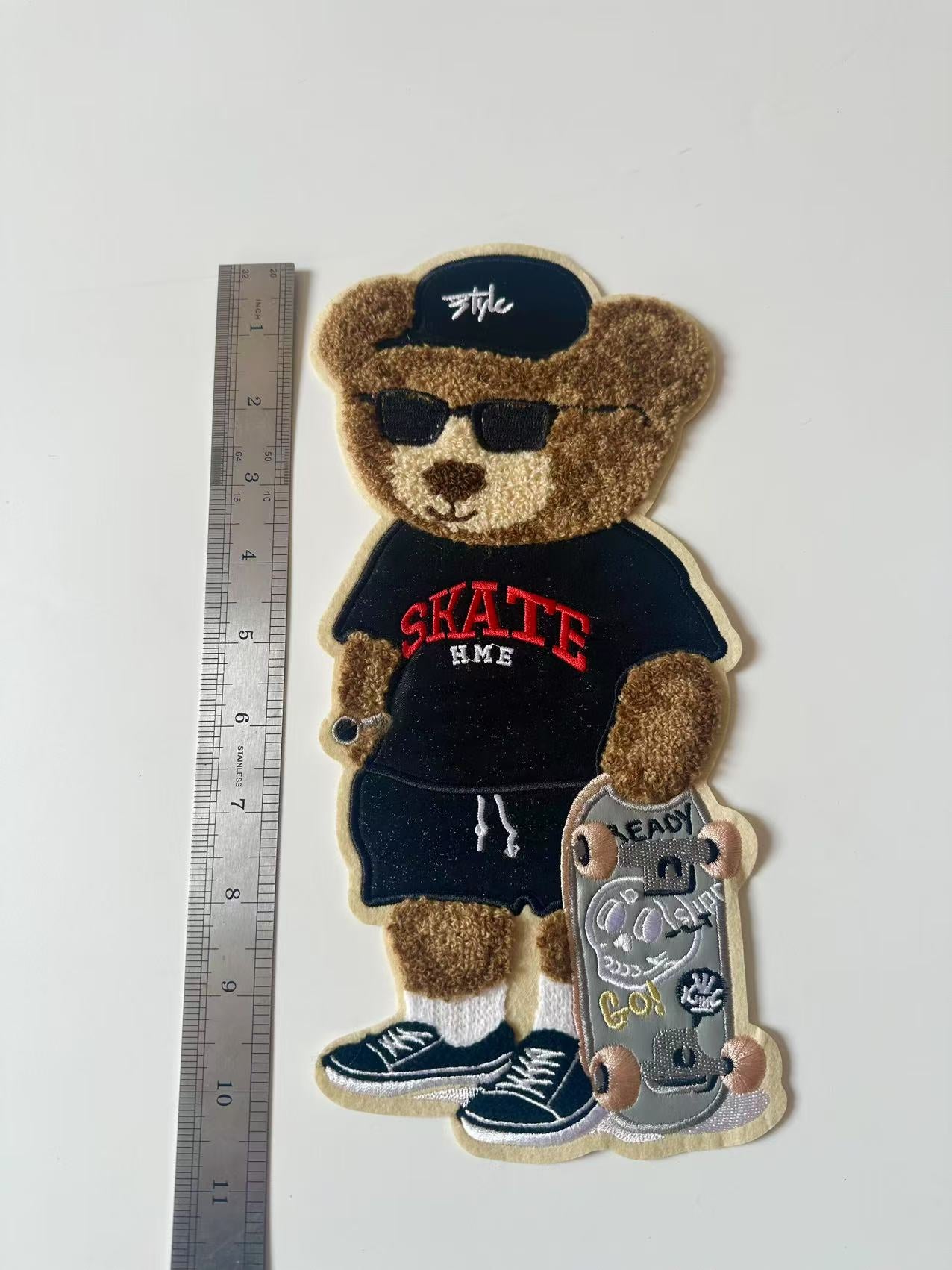 Craft Bear With Skateboard 5"x10.6 "Embroidery Jacquard Label For Handmade Handicraft Goods