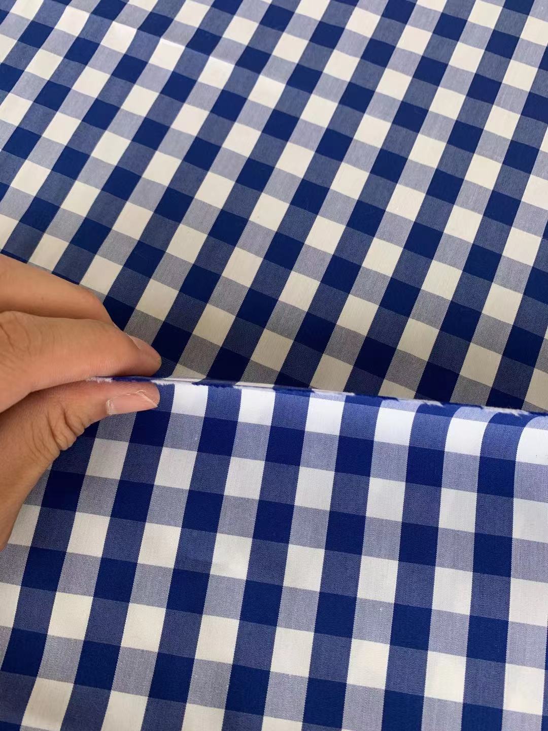 Fashion 100% cotton Plaid Design Fabric For Customized Goods By Yards