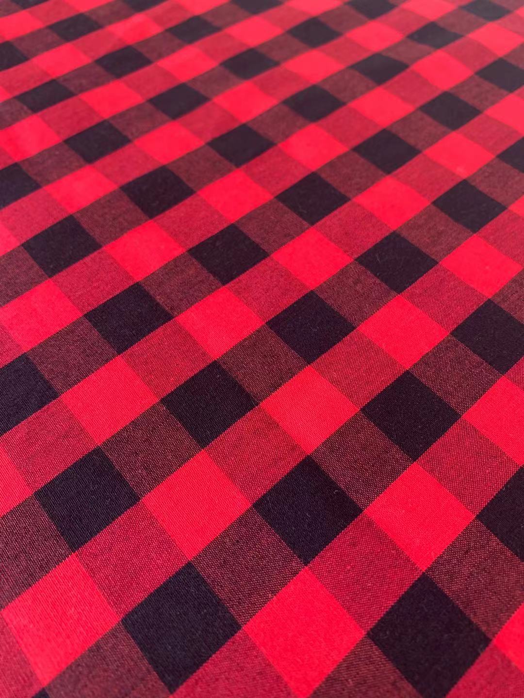 Fashion 100% cotton Plaid Design Fabric For Customized Goods By Yards(red)